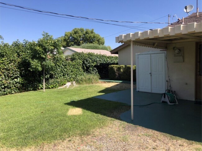 Building Photo - 746 Scripps Dr