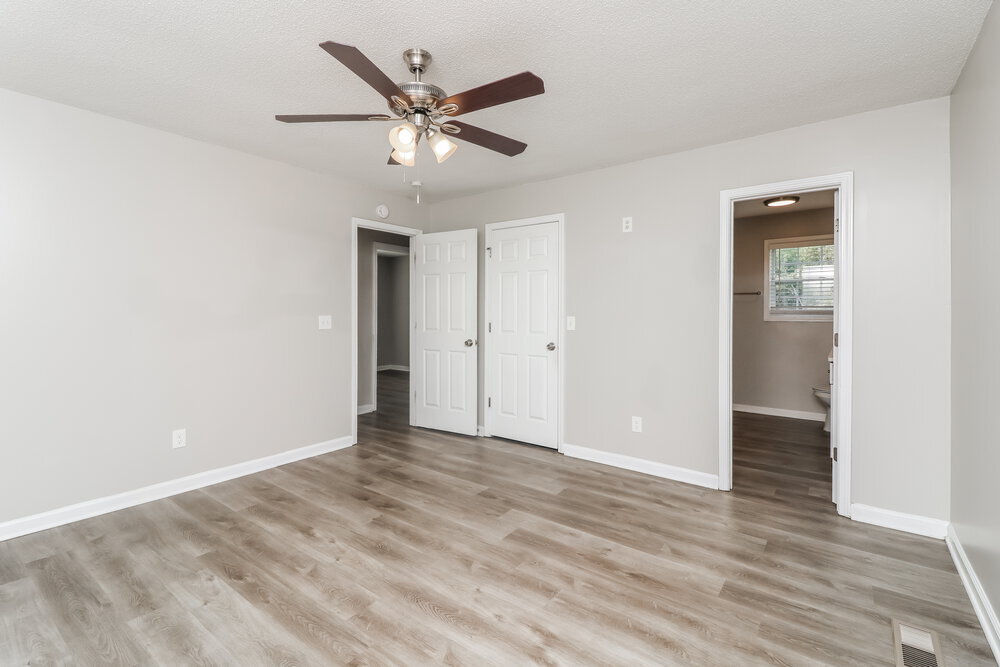 Building Photo - 417 Remington Ct