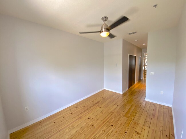 Building Photo - Stunning and Unique Luxury Town Home for Rent in the heart of sought after SODO!