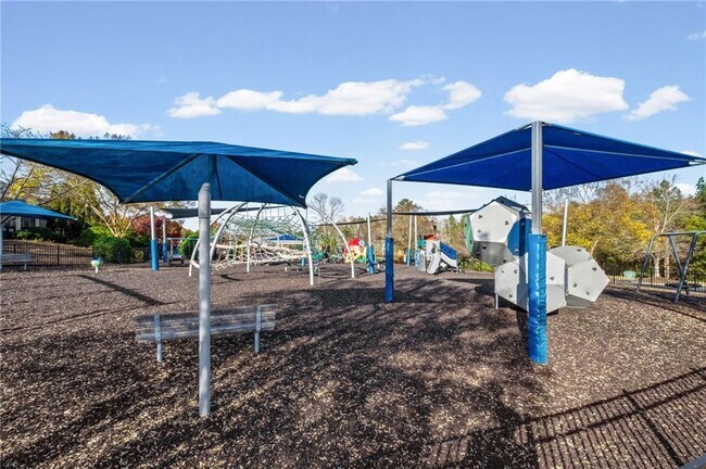 Building Photo - 266 Balaban Cir