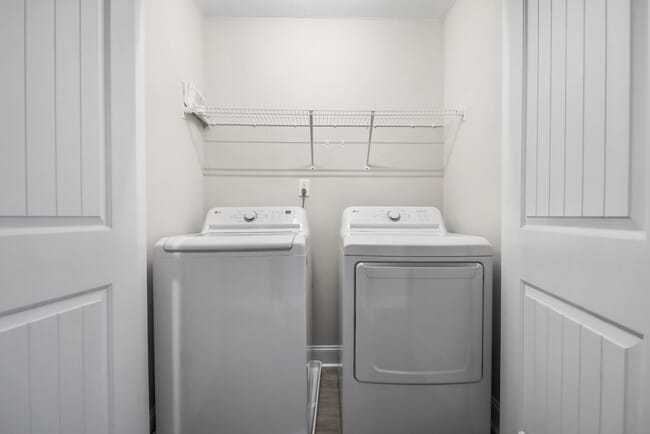 Building Photo - 1000 Henry Pl Blvd