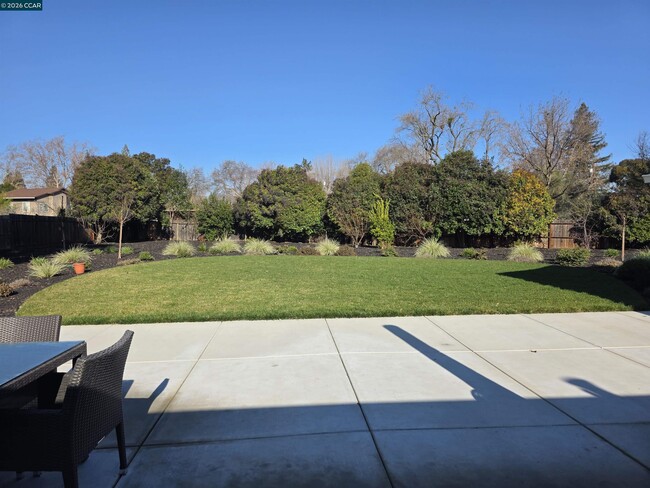 Building Photo - 1878 Elinora Dr