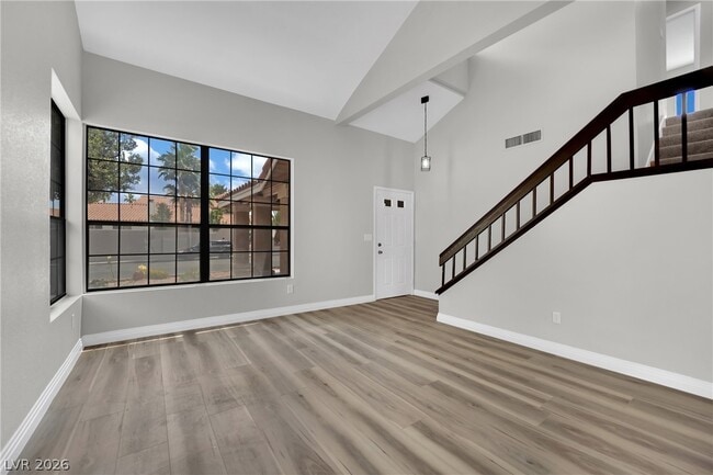 Building Photo - 2520 Machado Dr