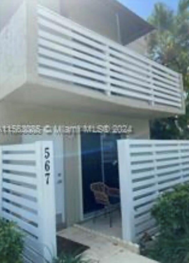 Building Photo - 567 NW 98th Ave