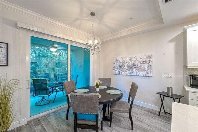 Building Photo - 6940 Avalon Cir