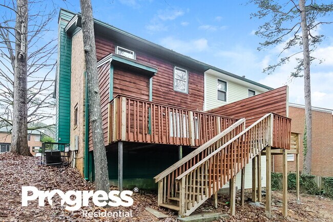 Building Photo - 5351 Ridgemere Ct