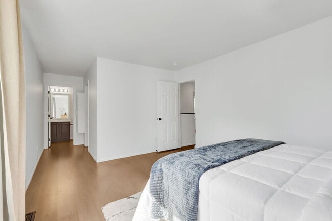 Building Photo - 11898 W Tufts Pl