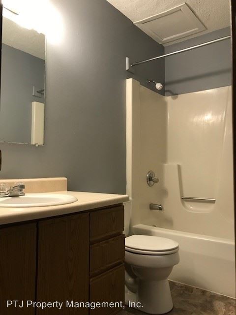 Building Photo - 1253 Witham Dr