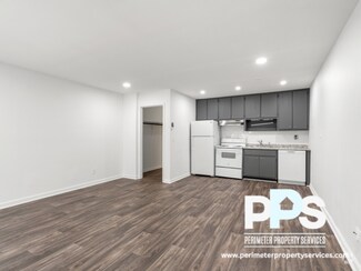 Building Photo - 1510 Pine Log Rd NE