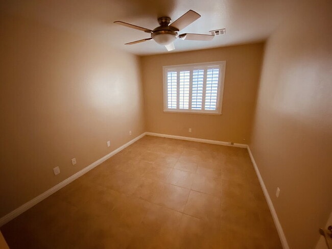 Building Photo - 8217 Ocean Terrace Way