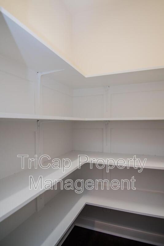 Building Photo - 1012 Laurel Twist Rd