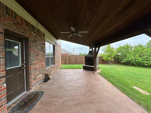 Building Photo - 404 Tarpan Trail