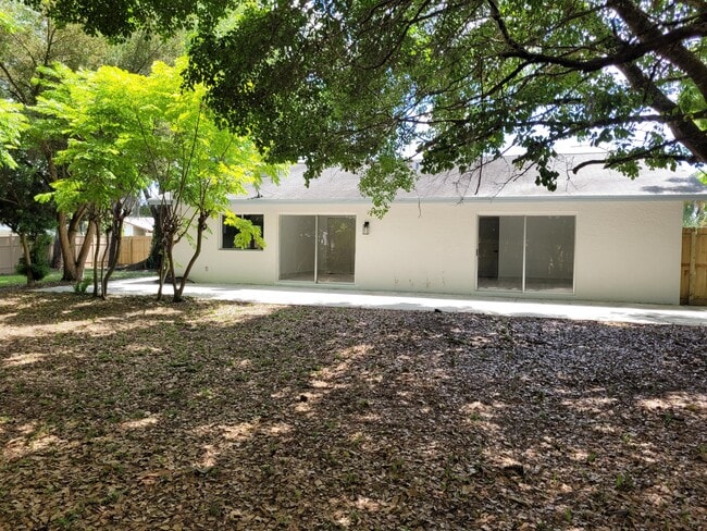 Building Photo - 1 Clark Ln