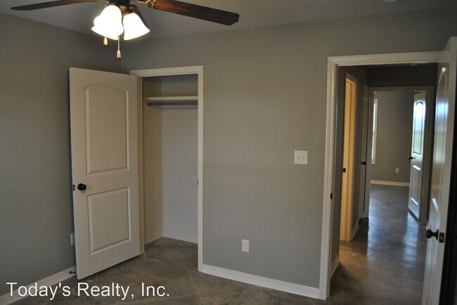 Building Photo - 3 br, 2 bath House - 1249 Highway 820