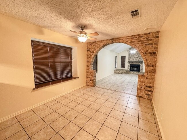 Building Photo - 201 Byron Dr