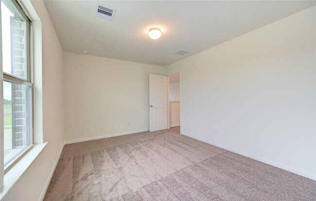 Building Photo - 6120 Whitewing Rd