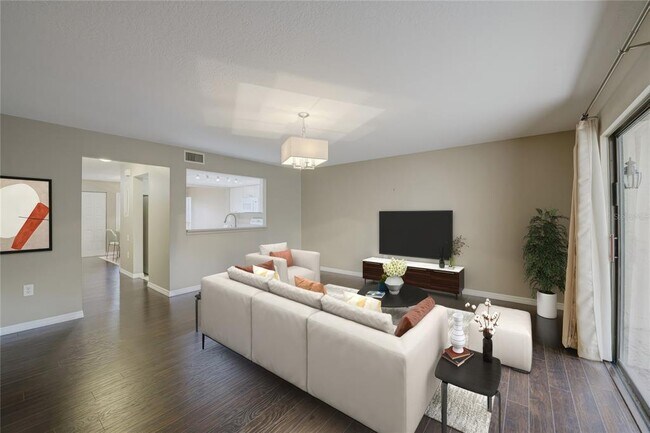 Building Photo - 918 Sunridge Dr