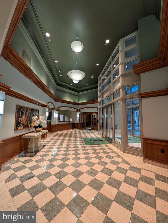 Building Photo - 11800 Sunset Hills Rd