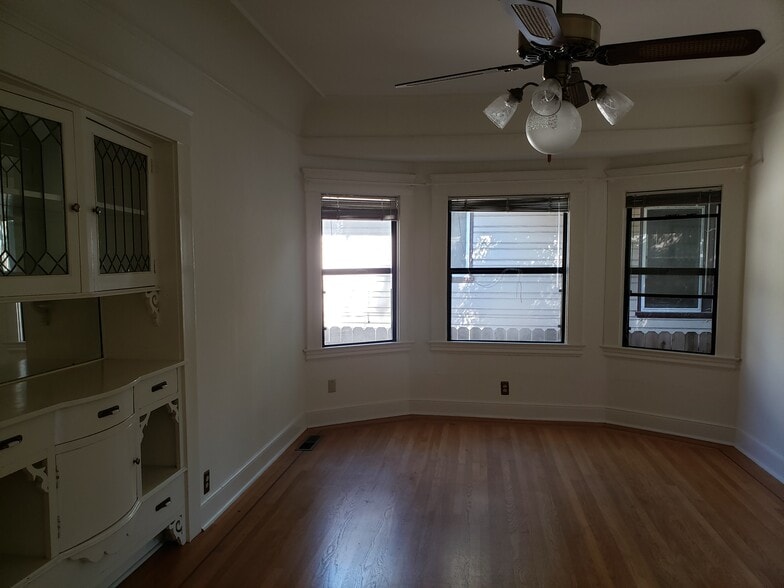 Dining Room - 2623 H St