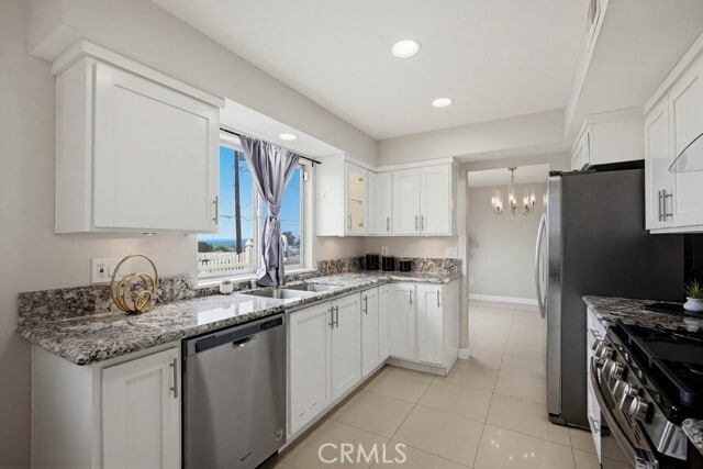 Building Photo - 2256 Kentwood Dr