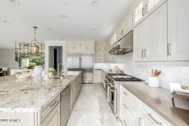 Building Photo - 2931 Madison Vistas Dr