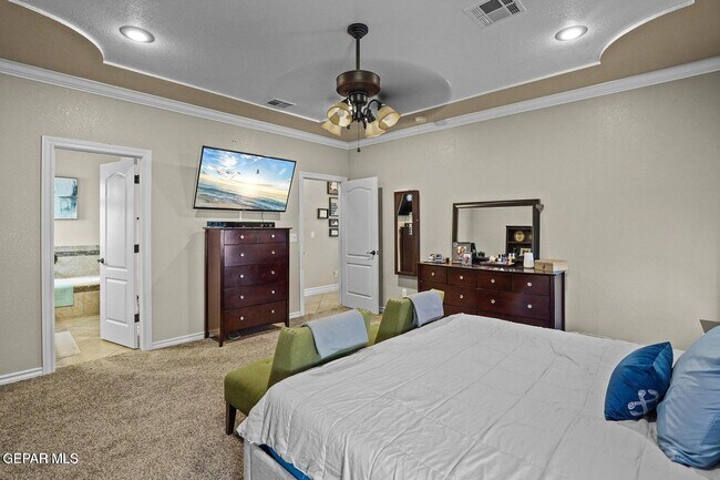 Building Photo - 14125 Rainbow Point Dr