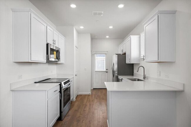 Building Photo - 2620 Caleb Asher Lp