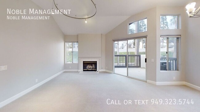 Building Photo - 6 Glen Cove