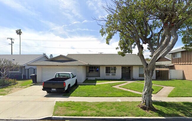 Building Photo - 632 Kenoak Dr