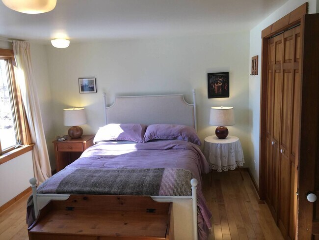 Building Photo - 1456 Bliss Rd