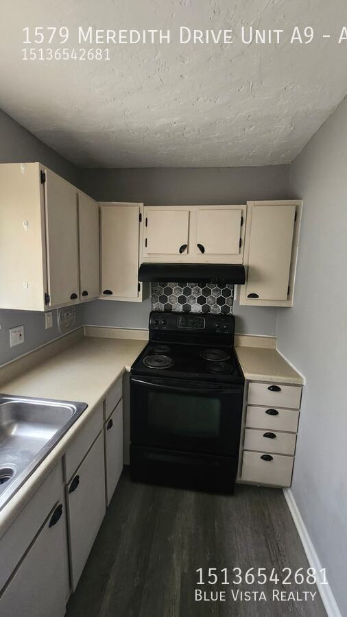 Building Photo - 1579 Meredith Dr