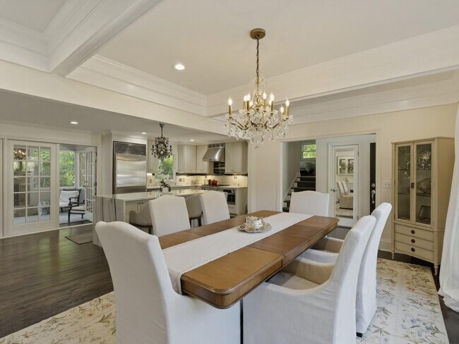 Building Photo - 1350 Battleview Dr NW