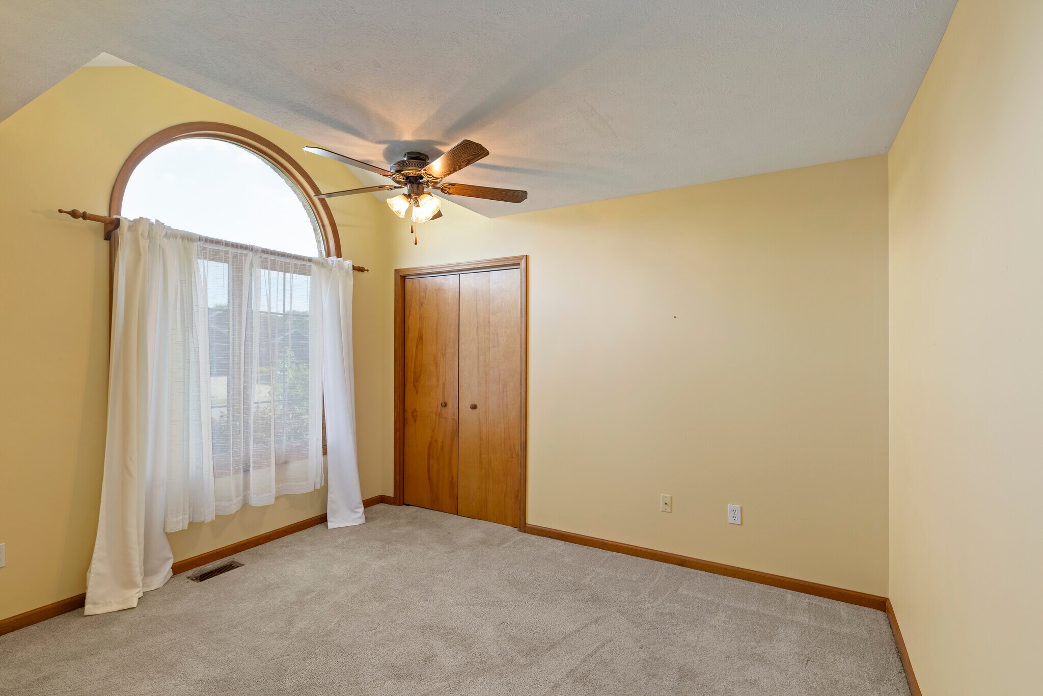 Building Photo - 3442 Berkdale Dr