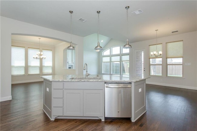 Building Photo - 14800 Kemps Landing