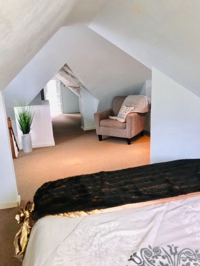 Building Photo - Beautiful 3 Bedroom Home in the Garden District of CDA