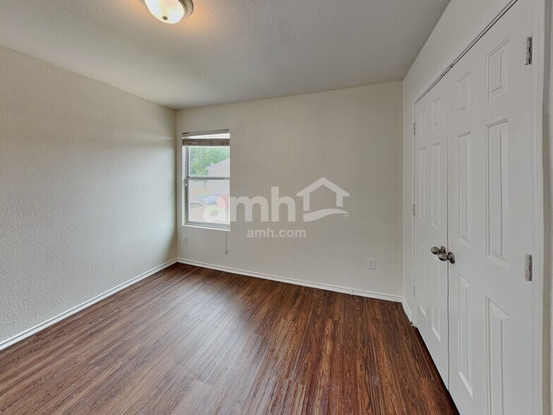 Building Photo - 3908 San Lucas Ln