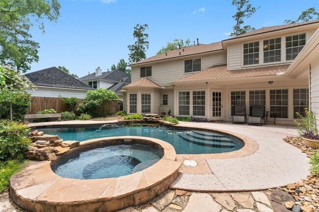 Building Photo - 29 Berry Blossom Dr