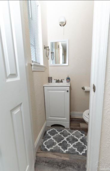 Building Photo - Charming affordable 3/1.5 House minutes from NAS Pensacola & Corry Station