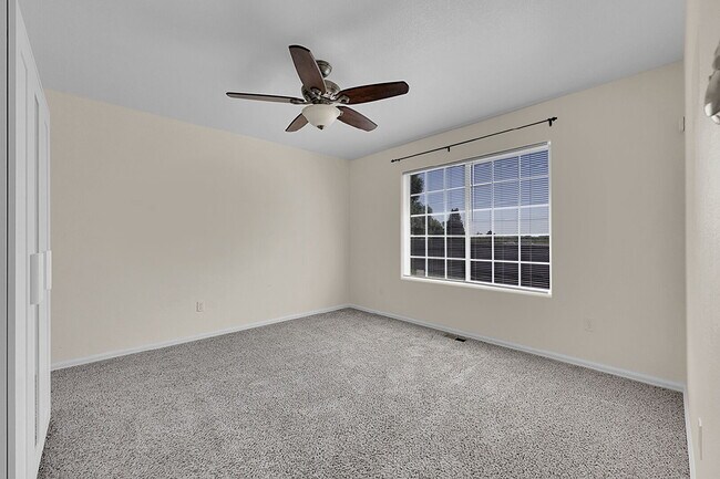 Building Photo - $2,250.00, 4 bed, 3 bath located in Colora...