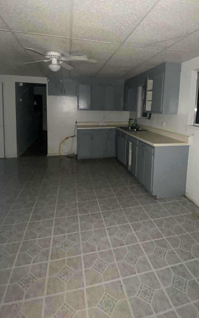 Building Photo - 249 8th St