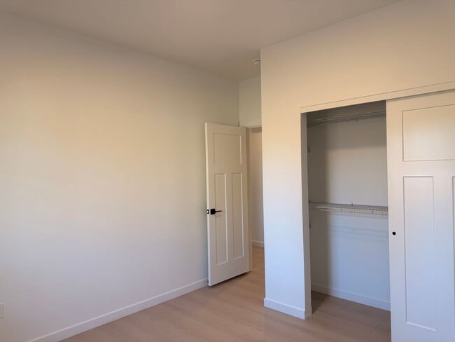 Building Photo - New Construction!