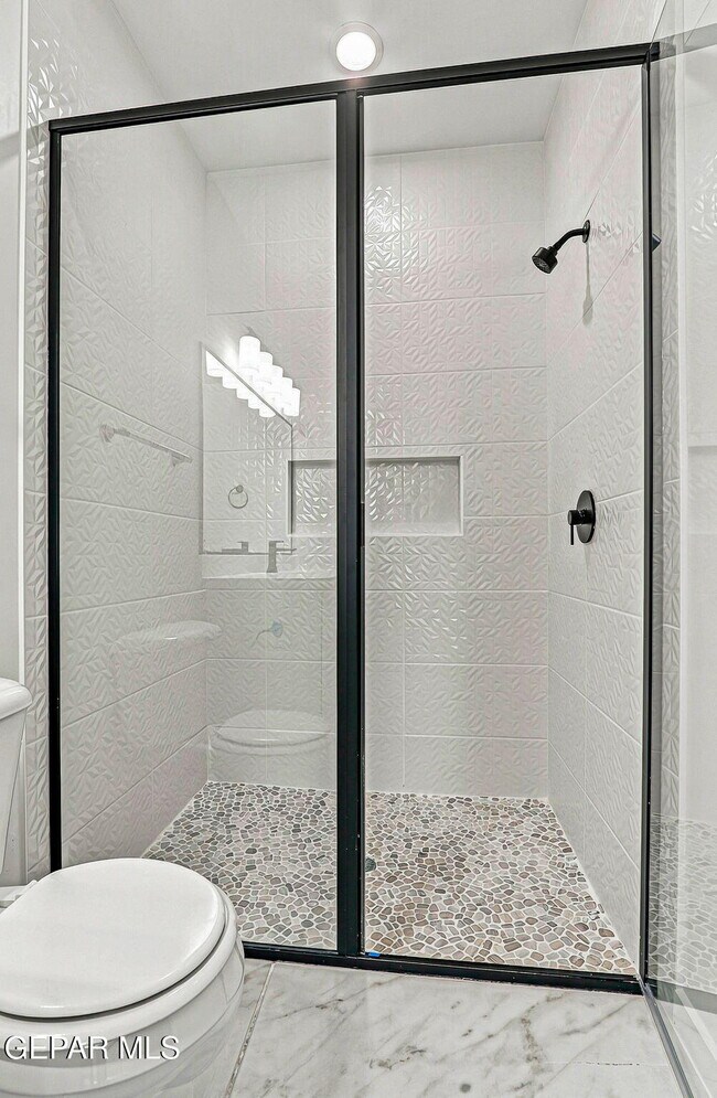 Building Photo - 13909 Paseo Perlas Dr