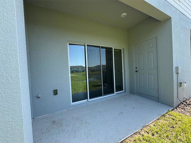 Building Photo - 3133 Skyline Lp