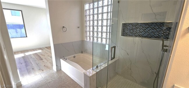 Building Photo - 8066 Sunset Creek St