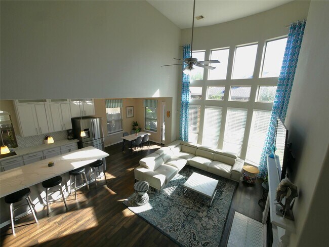 Building Photo - 20715 White Hyacinth Dr