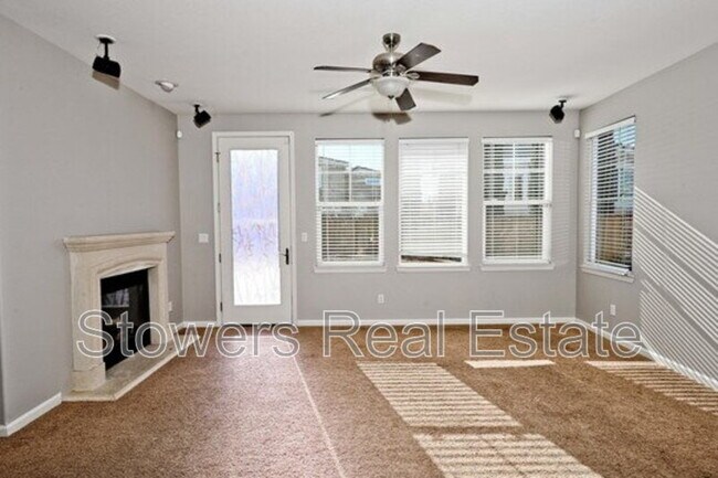 Building Photo - 630 Bond Ct