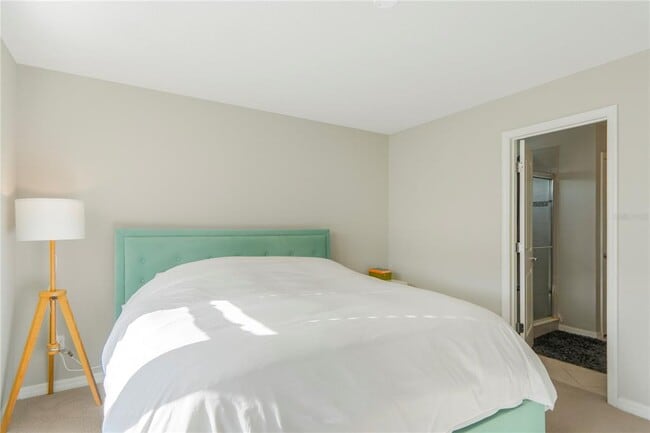 Building Photo - 7245 Half Moon Lake Dr