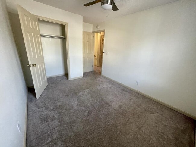Building Photo - 113 Elizabeths Ct