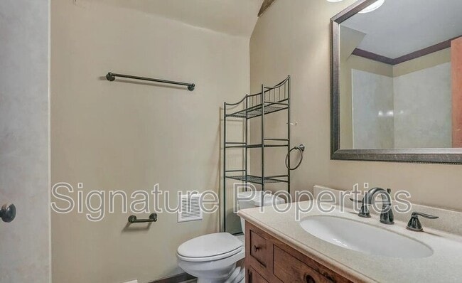 Building Photo - 13702 Winterberry Terrace