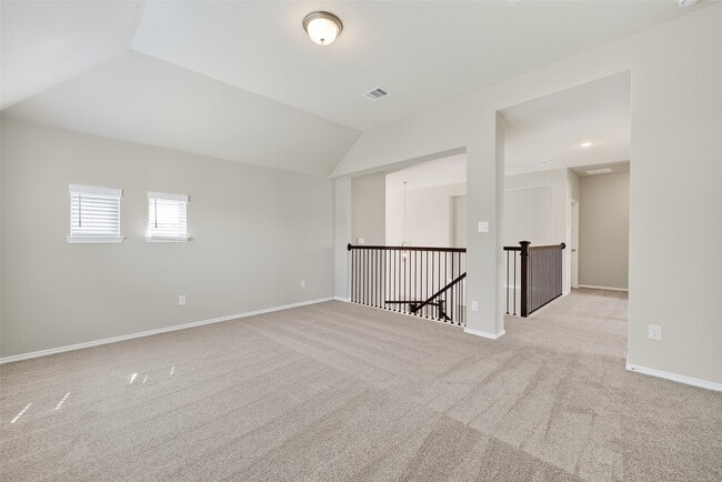 Building Photo - 411 Sunlit Vly Cir